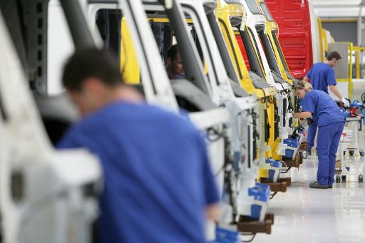Volvo Trucks Gent stellt 200 neue Mitarbeiter ein