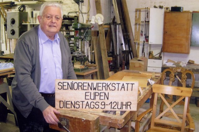Hans Wertz in seiner Seniorenwerkstatt in der Eupener Unterstadt