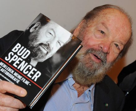 Bud Spencer stellt seine Autobiografie "Mein Leben, meine Filme" vor