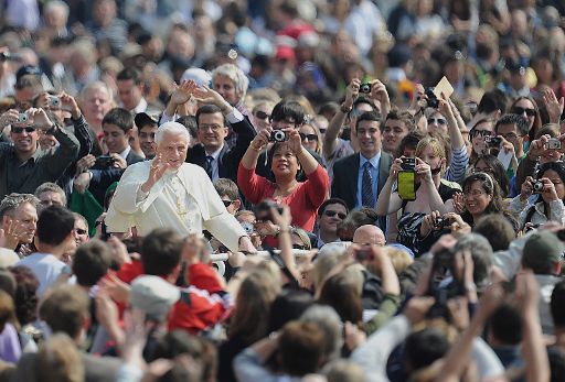 Papst beginnt Osterfeierlichkeiten in Rom