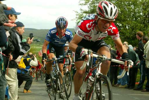 Liège-Bastogne-Liège 2003: Lance Armstrong und Sieger Tyler Hamilton