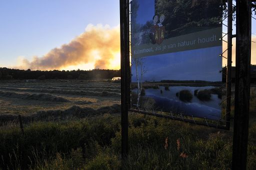 Fast 450 Hektar Heidelandschaft im Naturreservat Kalmthout bei Antwerpen verbrannt