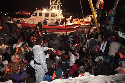 Über 800 neue Migranten auf Lampedusa