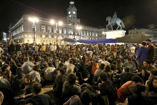 In Herzen Madrids demonstrierten tausende Menschen im Sinn der Protestbewegung "Democracia Real Ya!"