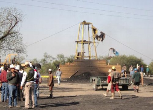 Explosion in mexikanischer Kohlegrube: Bergleute eingeschlossen