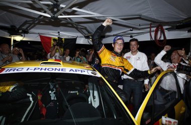 Thierry Neuville gewinnt die Korsika-Rallye