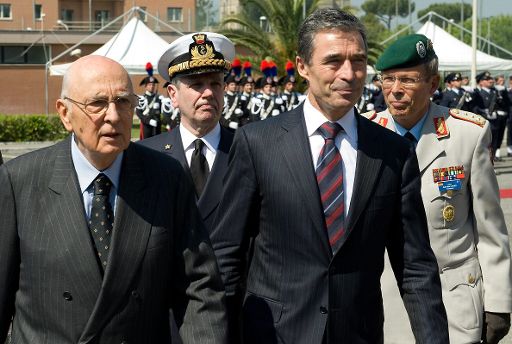 Nato-Generalsekretär Anders Fogh Rasmussen mit Italiens Präsident Giorgio Napolitano bei einem Besuch in Rom