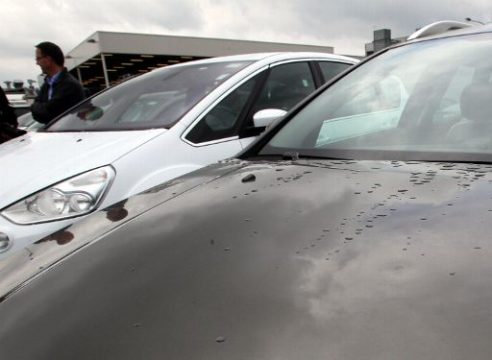 Beschädigte Neuwagen bei Ford Genk