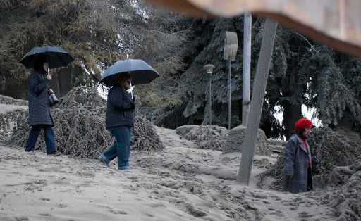 Villa La Angostura versinkt in Asche (16. Juni)