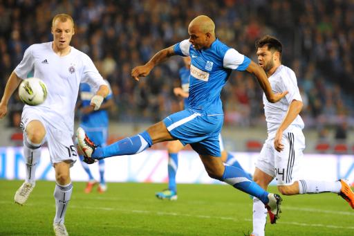 Marvin Ogunjimi zum 2:1 für den RC Genk