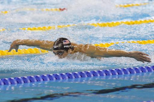 Michael Phelps schmettert zu seiner ersten Goldmedaille bei der WM 2011