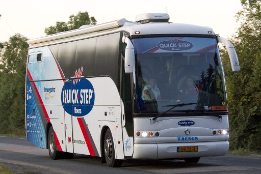 Mannschaftsbus des Quickstep-Teams in Westfrankreich durchsucht