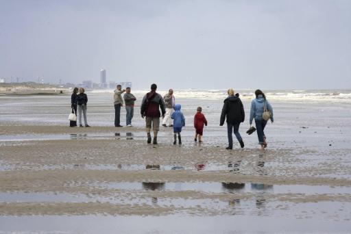 Der nasse Strand von De Haan (mit Blick auf Ostende)