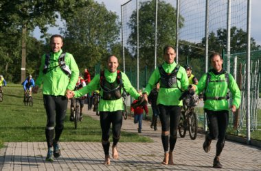 Oxfam-Marschierer ziehen 100 Kilometer durch Ostbelgien - Gewinnerteam Aplanos