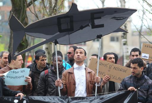 Protest der Einwanderer gegen die Aufnahmeverfahren