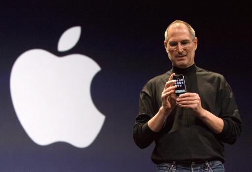 Steve Jobs 2007 bei der Vorstellung des iPhone