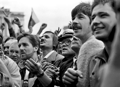 Leningrad (St. Petersburg), 20. August 1991: Menschen demonstrieren für Gorbatschow