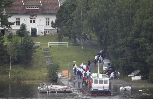 Ankunft der Familien der Opfer auf der Insel Utøya