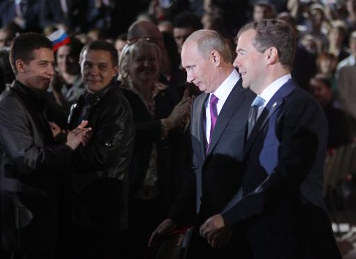 Wladimir Putin und Dmitri Medwedew bei dem Parteitag der Regierungspartei Geeintes Russland in Moskau (24.9.)