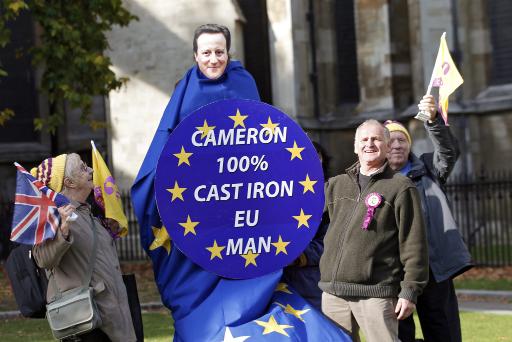 Demo vor dem britischen Parlament in London