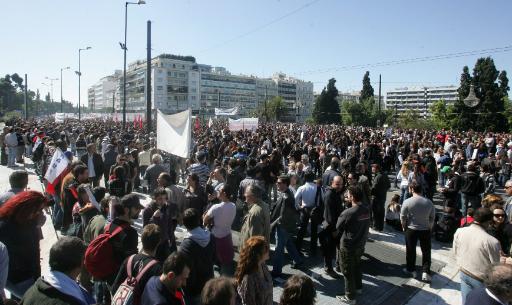 Athen: Proteste vor dem Parlament gehen weiter (Bild vom 19.10.)