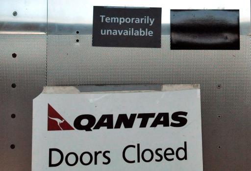 Geschlossene Türen bei Qantas am Sydney Airport in Melbourne