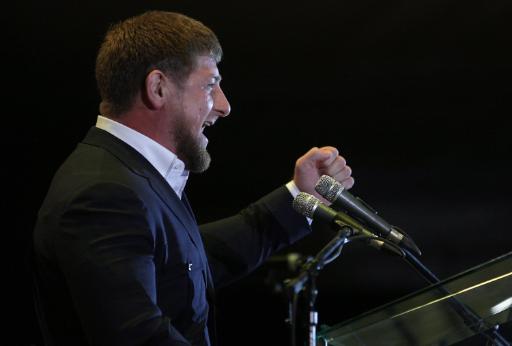 Ramsan Kadyrow spricht zu seinen Gästen