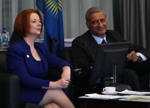 Australiens Premierministerin Julia Gillard und Commonwealth-Generalsekretär Kamalesh Sharma