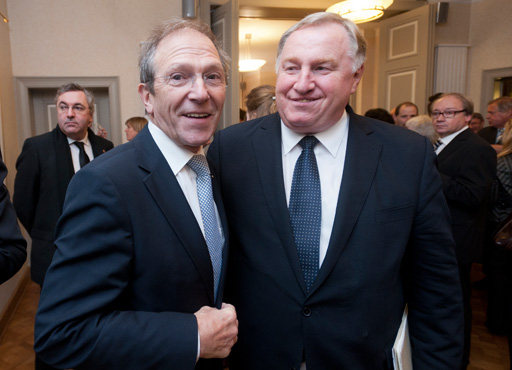 Parlamentspräsident Ferdel Schröder und Ministerpräsident Karl-Heinz Lambertz am Tag der DG in Brüssel