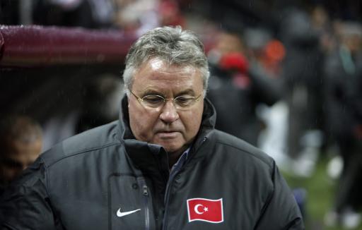 EM-Aus für die Türkei - Trainer-Aus für Hiddink