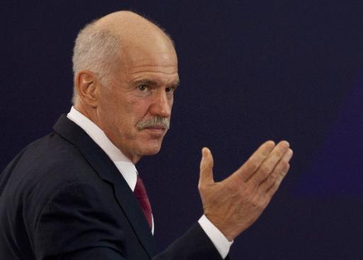 Papandreou: Mit Übergangsregierung einverstanden?