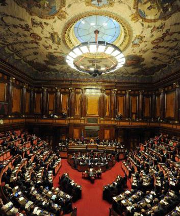 Italien Monti Gewinnt Vertrauensabstimmung Im Senat