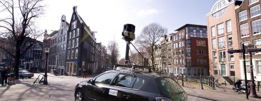 Google Street View-Fahrzeug in den Niederlanden
