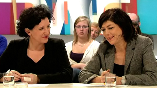 Annemie Turtelboom und Joëlle Milquet in "De zevende dag"