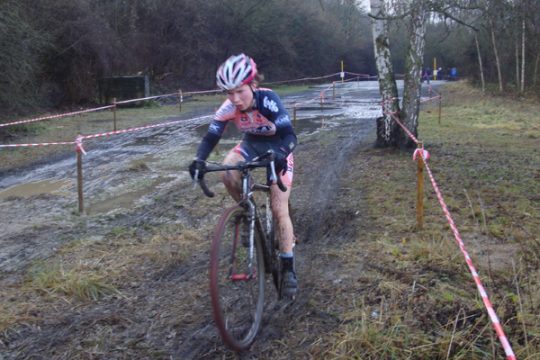 Radcross Antheit: Eva-Maria Palm wird Zweite bei den Mädchen