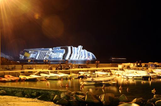 Rettungsarbeiten an der Costa Concordia gehen weiter