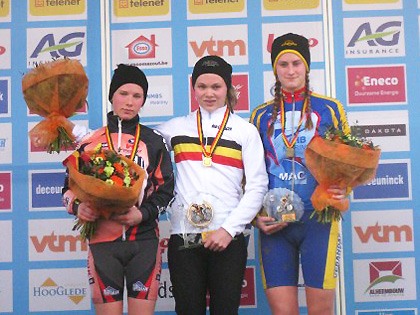 Eva-Maria Palm Vizelandesmeisterin im Radcross