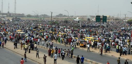 Nigeria: Protest gegen die Streichung der Subventionen auf Kraftstoff (Lagos, 11.1.)