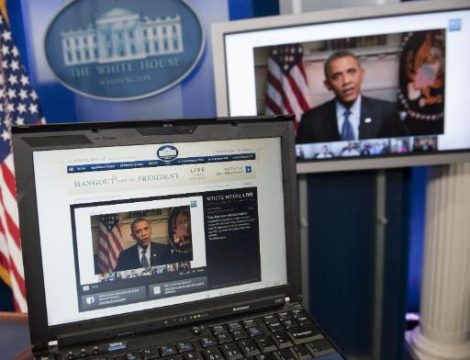 Obama stellt sich virtueller Bürgerversammlung