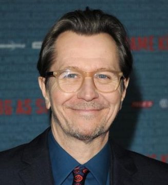 Gary Oldman