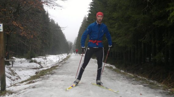 Pascal Langer wurde bei schwierigen Pistenverhältnissen Zweiter