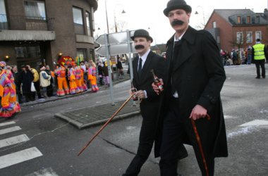 Rosenmontagszug in Eupen