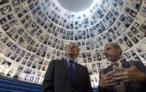 Auch Yves Leterme besuchte die Holocaust-Gedenkstätte Yad Vashem in Jerusalem