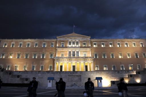 Griechenland: Parlament beschließt weitere Sparmaßnahmen