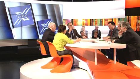 Sprecher der flämischen Christdemokraten und die Sozialisten im VRT-Fernsehen