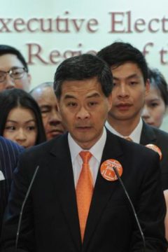 Der reiche Bauunternehmer Leung Chun-ying wird Hongkongs neuer Regierungschef