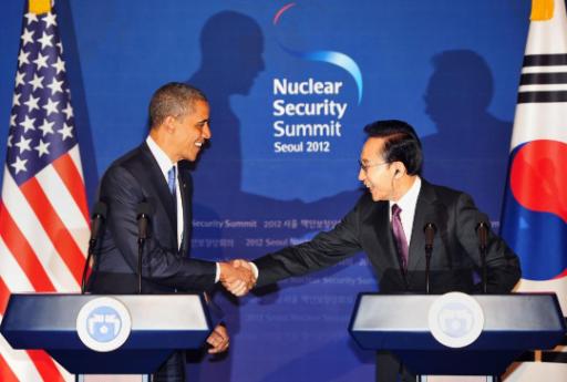 US-Präsident Barack Obama mit dem südkoreanischen Präsidenten Lee Myung Bak in Seoul