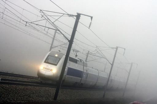 Starke Schneefälle: Hochgeschwindigkeitsverkehr gestört