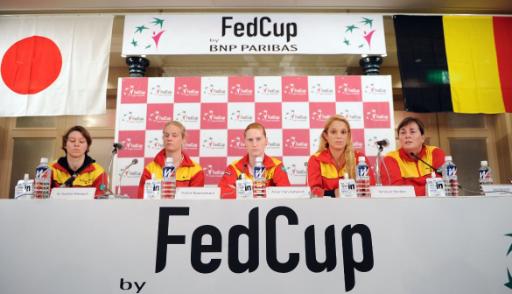 Die belgische Fed-Cup-Mannschaft: An-Sophie Mestach, Ysaline Bonaventure, Alison Van Uytvanck, Tamaryn Hendler und Kapitän Ann Devries (vlnr)