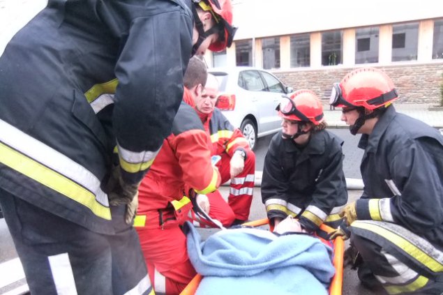 Übung für Feuerwehrkadetten aus St. Vith und Kelmis